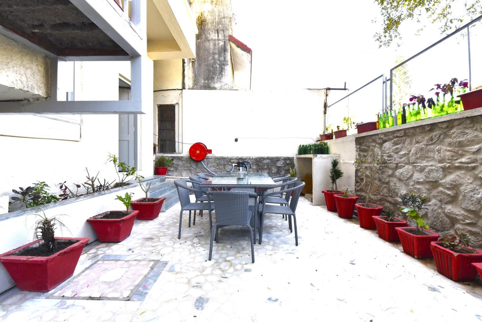 Bunglow 14, Rooms With Balcony Маунт Абу Екстериор снимка